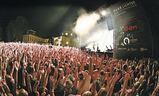 Bis 2023 gab es ein volles Haus und eine große Bühne im Kurpark. Die Besucher genossen vor allem die tolle Atmosphäre und die Tatsache, dass in der Kurstadt endlich was für die jungen Leute geboten wurde. - Daniel Holtmeier Bis 2023 gab es ein volles Haus und eine große Bühne im Kurpark. Die Besucher genossen vor allem die tolle Atmosphäre und die Tatsache, dass in der Kurstadt endlich was für die jungen Leute geboten wurde. - Daniel Holtmeier