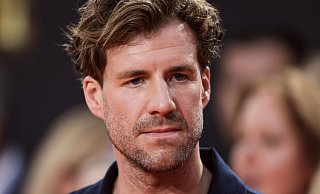 In Ostwestfalen wollte Comedian Luke Mockridge seine neue Tour starten - nach massiver Kritik an seinen Aussagen über Behindertensport sind die ersten Auftritte nun abgesagt. (Archivbild) - Rolf Vennenbernd/dpa In Ostwestfalen wollte Comedian Luke Mockridge seine neue Tour starten - nach massiver Kritik an seinen Aussagen über Behindertensport sind die ersten Auftritte nun abgesagt. (Archivbild) - Rolf Vennenbernd/dpa