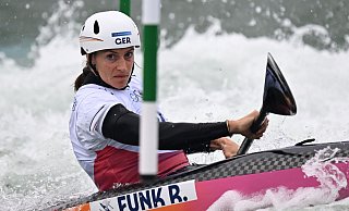 Ricarda Funk fuhr beim Weltcup in Tacen auf Rang vier. (Archivbild) - Sebastian Kahnert/dpa Ricarda Funk fuhr beim Weltcup in Tacen auf Rang vier. (Archivbild) - Sebastian Kahnert/dpa