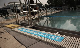 Im Freibad Bad Lippspringe waren schon lange keine Besucher mehr. Auch für diesen Sommer sieht es mehr als düster aus. - Jens Reddeker Im Freibad Bad Lippspringe waren schon lange keine Besucher mehr. Auch für diesen Sommer sieht es mehr als düster aus. - Jens Reddeker
