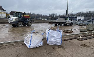 60 Lagerplätze entstehen auf der 4.000 Quadratmeter großen Fläche, die gegenüber vom A30-Center liegt. - Dirk Windmöller 60 Lagerplätze entstehen auf der 4.000 Quadratmeter großen Fläche, die gegenüber vom A30-Center liegt. - Dirk Windmöller