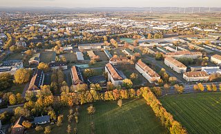 Die Fläche der ehemaligen Barker-Kaserne misst 54 Hektar zwischen Driburger Straße, Berliner Ring, Piepenturmweg und Springbach in Paderborn. - Niklas Tüns Die Fläche der ehemaligen Barker-Kaserne misst 54 Hektar zwischen Driburger Straße, Berliner Ring, Piepenturmweg und Springbach in Paderborn. - Niklas Tüns