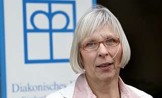 Barbara Geisler-Hadler vom Diakonischen Werk in Herford versucht trotz Kürzungen weiterhin soziale Angebot aufrechtzuerhalten. - Archiv: Frank-Michael Kiel-Steinkamp Barbara Geisler-Hadler vom Diakonischen Werk in Herford versucht trotz Kürzungen weiterhin soziale Angebot aufrechtzuerhalten. - Archiv: Frank-Michael Kiel-Steinkamp