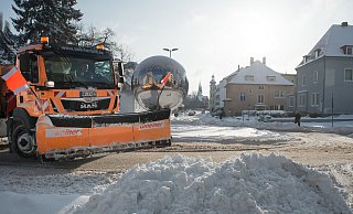 Der Wintereinbruch hat in der vergangenen Woche für Schneemassen gesorgt. Nun sind die Straßen erneut glatt. - Ralf Bittner Der Wintereinbruch hat in der vergangenen Woche für Schneemassen gesorgt. Nun sind die Straßen erneut glatt. - Ralf Bittner