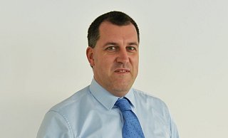 Marco Kauling ist Notarzt und Mitglied im Krisenstab des Klinikums Herford. - Klinikum Herford Marco Kauling ist Notarzt und Mitglied im Krisenstab des Klinikums Herford. - Klinikum Herford