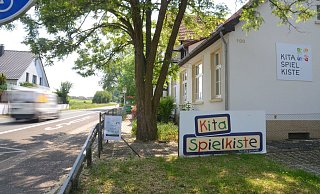 Die Kita "Spielkiste" an der Jöllenbecker Straße: Hier gilt momentan Tempo 70. - Mareike Patock Die Kita "Spielkiste" an der Jöllenbecker Straße: Hier gilt momentan Tempo 70. - Mareike Patock