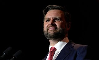 Der US-amerikanische Schriftsteller J.D. Vance will US-Vizepräsident werden. - Julia Nikhinson/AP Der US-amerikanische Schriftsteller J.D. Vance will US-Vizepräsident werden. - Julia Nikhinson/AP