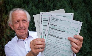 Auf Aufforderung hat Gisbert Gehlen doch noch ein Formular in Papierform erhalten. - Niklas Tüns Auf Aufforderung hat Gisbert Gehlen doch noch ein Formular in Papierform erhalten. - Niklas Tüns