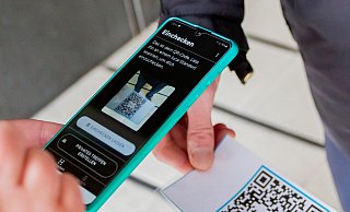 DIe Luca-App wird bereits von vielen Händlern in Gütersloh genutzt. - Picture Alliance DIe Luca-App wird bereits von vielen Händlern in Gütersloh genutzt. - Picture Alliance