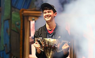Frisch gebackener Millionär: Der 16-jährige Kyle Giersdorf hat die Fortnite-WM gewonnen. - AFP Frisch gebackener Millionär: Der 16-jährige Kyle Giersdorf hat die Fortnite-WM gewonnen. - AFP