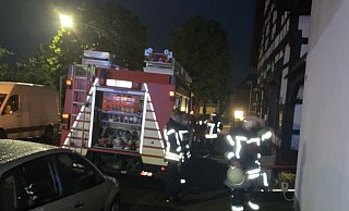 Wie hier an der Ravensberger Straße wurde die Feuerwehr elf Mal wegen vollgelaufener Keller zu Hilfe gerufen. Die Einsätze verteilten sich über das gesamte Gebiet der Innenstadt. - Freiwillige Feuerwehr Werther Wie hier an der Ravensberger Straße wurde die Feuerwehr elf Mal wegen vollgelaufener Keller zu Hilfe gerufen. Die Einsätze verteilten sich über das gesamte Gebiet der Innenstadt. - Freiwillige Feuerwehr Werther