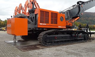 Auf den neuen Demolition Bagger KMC1600S warten gewaltige Aufgaben. - Hagedorn Auf den neuen Demolition Bagger KMC1600S warten gewaltige Aufgaben. - Hagedorn