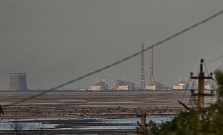 Das südukrainische Atomkraftwerk Saporischschja ist seit fast drei Jahren von russischen Truppen besetzt. (Archivbild) - LIBKOS/AP/dpa Das südukrainische Atomkraftwerk Saporischschja ist seit fast drei Jahren von russischen Truppen besetzt. (Archivbild) - LIBKOS/AP/dpa