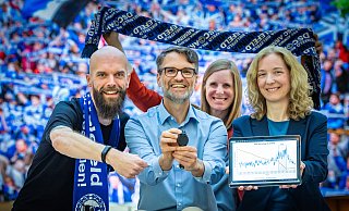 Jens Franzke (Wissenswerkstadt), Christiane Fuchs (Fakultät für Wirtschaftswissenschaften, Universität), Julia Bömer (Referat für Kommunikation, Universität), Christian Deutscher (Fakultät für Psychologie und Sportwissenschaft, Universität). - Sarah Jonek Jens Franzke (Wissenswerkstadt), Christiane Fuchs (Fakultät für Wirtschaftswissenschaften, Universität), Julia Bömer (Referat für Kommunikation, Universität), Christian Deutscher (Fakultät für Psychologie und Sportwissenschaft, Universität). - Sarah Jonek