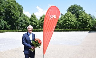 Martin Pantke tritt für die Paderborner SPD als Bürgermeisterkandidat an. - SPD Paderborn Martin Pantke tritt für die Paderborner SPD als Bürgermeisterkandidat an. - SPD Paderborn