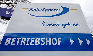 Mehrere Frauen erheben Vorwürfe von Sexismus gegen das Paderborner Busunternehmen Padersprinter. - Niklas Tüns Mehrere Frauen erheben Vorwürfe von Sexismus gegen das Paderborner Busunternehmen Padersprinter. - Niklas Tüns