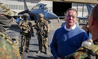 Verteidigungsminister Pistorius macht seinen Unmut über die weitere Finanzierung der Bundeswehr Luft. - Kay Nietfeld/dpa Verteidigungsminister Pistorius macht seinen Unmut über die weitere Finanzierung der Bundeswehr Luft. - Kay Nietfeld/dpa
