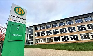 Die Realschule Plus, hier das Gebäude der Hoffmann-von-Fallersleben-Realschule Höxter, hat Fünftklässler verloren. - Simone Flörke Die Realschule Plus, hier das Gebäude der Hoffmann-von-Fallersleben-Realschule Höxter, hat Fünftklässler verloren. - Simone Flörke