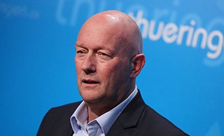 Thomas Kemmerich (FDP) ließ sich auch mit Stimmen der AfD zum Ministerpräsidenten Thüringens wählen. Das kritisieren auch Politiker im Kreis Höxter. - Reuters Thomas Kemmerich (FDP) ließ sich auch mit Stimmen der AfD zum Ministerpräsidenten Thüringens wählen. Das kritisieren auch Politiker im Kreis Höxter. - Reuters