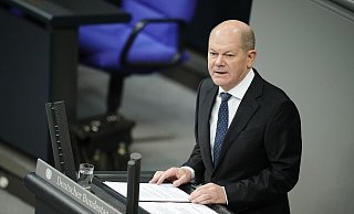 Bundeskanzler Olaf Scholz hält im Bundestag eine Regierungserklärung ab. - Kay Nietfeld/dpa Bundeskanzler Olaf Scholz hält im Bundestag eine Regierungserklärung ab. - Kay Nietfeld/dpa