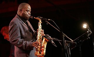 Maceo Parker ist eine Saxophon-Legende. Er kommt am 2. April ins Marta. - privat Maceo Parker ist eine Saxophon-Legende. Er kommt am 2. April ins Marta. - privat