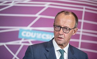 «Dringlichkeit, jetzt auch in der Frage der Migration zu schnellen Entscheidungen zu kommen, hat sich noch mal erhöht»: Friedrich Merz. - Michael Kappeler/dpa «Dringlichkeit, jetzt auch in der Frage der Migration zu schnellen Entscheidungen zu kommen, hat sich noch mal erhöht»: Friedrich Merz. - Michael Kappeler/dpa
