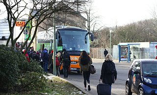 Dass der jetzige Fernbushalt am Brackweder Bahnhof umziehen soll, stößt auf Kritik. - Susanne Lahr Dass der jetzige Fernbushalt am Brackweder Bahnhof umziehen soll, stößt auf Kritik. - Susanne Lahr