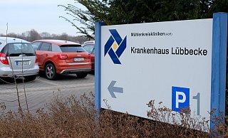 Der oder die Täter machten sich an geparkten Fahrzeugen zu schaffen. - Heike von Schulz Der oder die Täter machten sich an geparkten Fahrzeugen zu schaffen. - Heike von Schulz