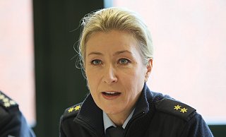 Polizei Unfallstatistik Polizeioberrätin Andrea Rosenboom Polizei UnfallstatistikPolizeioberrätin Andrea Rosenboom - Frank-Michael Kiel-Steinkamp Polizei Unfallstatistik Polizeioberrätin Andrea Rosenboom Polizei UnfallstatistikPolizeioberrätin Andrea Rosenboom - Frank-Michael Kiel-Steinkamp