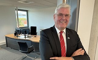 Nach 16 Jahren als Bürgermeister verlässt Werner Peitz am Abend des 31. Oktober seinen Schreibtisch im Chefbüro des Rathauses zum letzten Mal. Der Anreppener macht keinen Hehl daraus, dass der Abschied mit vielen Gefühlen verbunden ist. - Jens Reddeker Nach 16 Jahren als Bürgermeister verlässt Werner Peitz am Abend des 31. Oktober seinen Schreibtisch im Chefbüro des Rathauses zum letzten Mal. Der Anreppener macht keinen Hehl daraus, dass der Abschied mit vielen Gefühlen verbunden ist. - Jens Reddeker