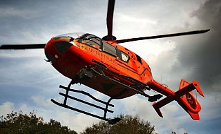 Nach den Kollisionen auf der A2 im Kreis Gütersloh waren auch Rettungshubschrauber im Einsatz. - Sarah Jonek Nach den Kollisionen auf der A2 im Kreis Gütersloh waren auch Rettungshubschrauber im Einsatz. - Sarah Jonek