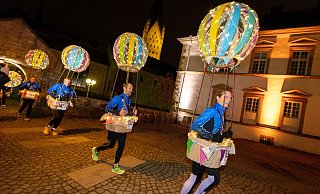 Eine Läufergruppe aus Ostenland hat sich kreativ kostümiert. - Niklas Tüns Eine Läufergruppe aus Ostenland hat sich kreativ kostümiert. - Niklas Tüns