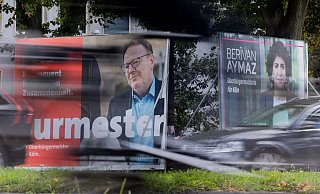 Auch in Köln wird am Sonntag in einer Stichwahl zwischen SPD und Grünen entschieden, wer künftig die Millionenstadt am Rhein führen soll. - Rolf Vennenbernd/dpa Auch in Köln wird am Sonntag in einer Stichwahl zwischen SPD und Grünen entschieden, wer künftig die Millionenstadt am Rhein führen soll. - Rolf Vennenbernd/dpa