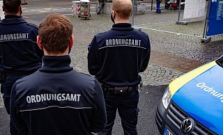 Im akuten Krisenmodus hatte die Stadt Bielefeld Personal im Ordnungsamt aufgestockt. - Mike-Dennis Müller (Symbolbild/Archiv) Im akuten Krisenmodus hatte die Stadt Bielefeld Personal im Ordnungsamt aufgestockt. - Mike-Dennis Müller (Symbolbild/Archiv)