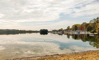 Die Wasserrettungsdienststation der DLRG-Ortsgruppe Paderborn am Lippesee wird nicht wie geplant am 1. Mai besetzt. - Björn Leisten Die Wasserrettungsdienststation der DLRG-Ortsgruppe Paderborn am Lippesee wird nicht wie geplant am 1. Mai besetzt. - Björn Leisten