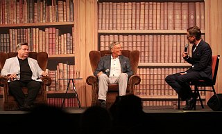 Waldemar Hartmann, Wolfgang Bosbach und Carsten Linnemann beim Politik-Boulevard. - Björn Kenter Waldemar Hartmann, Wolfgang Bosbach und Carsten Linnemann beim Politik-Boulevard. - Björn Kenter