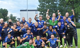 Die Fußballer des SC Wiedenbrück freuen sich über den Einzug in den DFB-Pokal. - Jens Dünhölter Die Fußballer des SC Wiedenbrück freuen sich über den Einzug in den DFB-Pokal. - Jens Dünhölter