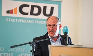Die Paderborner CDU hat Stefan-Oliver Strate mit einem deutlichen Votum zum Bürgermeisterkandidaten gewählt. - Thorsten Schneider Die Paderborner CDU hat Stefan-Oliver Strate mit einem deutlichen Votum zum Bürgermeisterkandidaten gewählt. - Thorsten Schneider