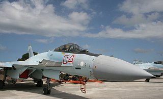 Insgesamt habe Russland seit Beginn des Angriffskriegs gegen die Ukraine nun etwa 90 Flugzeuge verloren, so das britische Verteidigungsministerium. - picture alliance / dpa Insgesamt habe Russland seit Beginn des Angriffskriegs gegen die Ukraine nun etwa 90 Flugzeuge verloren, so das britische Verteidigungsministerium. - picture alliance / dpa