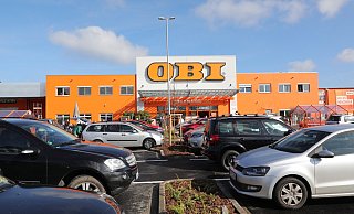Der neue Obi-Baumarkt erfreute sich am ersten Tag regen Zuspruchs. - Frank-Michael Kiel-Steinkamp Der neue Obi-Baumarkt erfreute sich am ersten Tag regen Zuspruchs. - Frank-Michael Kiel-Steinkamp