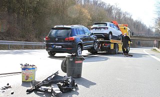 Ein Fall für den Abschlepper: Beide Fahrzeuge waren nach dem Unfall nicht mehr fahrbereit. - Madita Schellenberg Ein Fall für den Abschlepper: Beide Fahrzeuge waren nach dem Unfall nicht mehr fahrbereit. - Madita Schellenberg