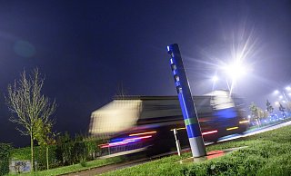 Im Bundestag soll eine Ausweitung der Lkw-Maut beschlossen werden. - Klaus-Dietmar Gabbert/dpa Im Bundestag soll eine Ausweitung der Lkw-Maut beschlossen werden. - Klaus-Dietmar Gabbert/dpa