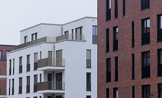 Die angekündigte Wohnbauoffensive bleibt aus, klagen Gewerkschaften und Mieterbund. - Rolf Vennenbernd/dpa Die angekündigte Wohnbauoffensive bleibt aus, klagen Gewerkschaften und Mieterbund. - Rolf Vennenbernd/dpa