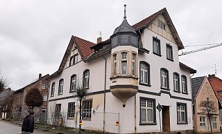 Die ehemalige Gaststätte Kloidt an der Ecke Lützer und Rosenstraße hat die Stadt erworben. Zu Wochenbeginn wurde der Kaufvertrag unterschrieben. - Dieter Scholz Die ehemalige Gaststätte Kloidt an der Ecke Lützer und Rosenstraße hat die Stadt erworben. Zu Wochenbeginn wurde der Kaufvertrag unterschrieben. - Dieter Scholz