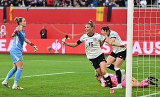 Großer Tag im DFB-Trikot: Hoffenheims Selina Cerci - Swen Pförtner/dpa Großer Tag im DFB-Trikot: Hoffenheims Selina Cerci - Swen Pförtner/dpa