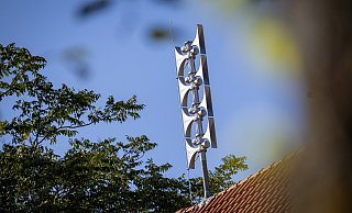 Diese Sirene steht auf dem Dach eines Gebäudes an der Riemekestraße in Paderborn. - Niklas Tüns (Themenbild) Diese Sirene steht auf dem Dach eines Gebäudes an der Riemekestraße in Paderborn. - Niklas Tüns (Themenbild)