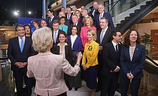 Die letzte Hürde ist genommen: Am 1. Dezember kann die neue EU-Kommission ihre Arbeit aufnehmen. - Philipp von Ditfurth/dpa Die letzte Hürde ist genommen: Am 1. Dezember kann die neue EU-Kommission ihre Arbeit aufnehmen. - Philipp von Ditfurth/dpa