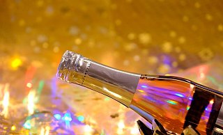 Im Kreis Herford laden an Silvester zahlreiche Veranstaltungen zum Feiern ein. - Symbolfoto: Pixabay Im Kreis Herford laden an Silvester zahlreiche Veranstaltungen zum Feiern ein. - Symbolfoto: Pixabay
