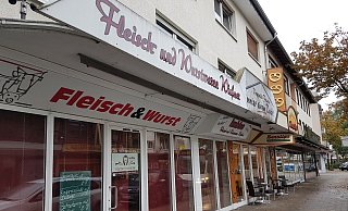 In Schloß Neuhaus steht die Filiale an der Hatzfelder Straße bereits seit längerem leer. - Viktoria Bartsch In Schloß Neuhaus steht die Filiale an der Hatzfelder Straße bereits seit längerem leer. - Viktoria Bartsch