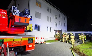 In einem Mehrfamilienhaus abseits der Klöcknerstraße brannte es in einer Kellerwohnung. Verletzt wurde niemand. - Ralph Meyer In einem Mehrfamilienhaus abseits der Klöcknerstraße brannte es in einer Kellerwohnung. Verletzt wurde niemand. - Ralph Meyer